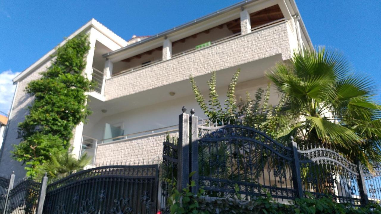 Villa Mira Trogir Luaran gambar
